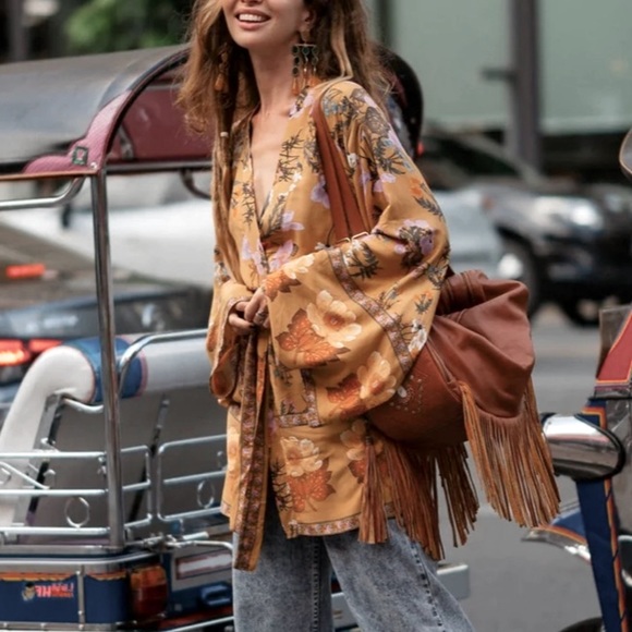 Wild Bloom Floral Print Kimono Jacket Half Length Robe - Picture 4 of 6